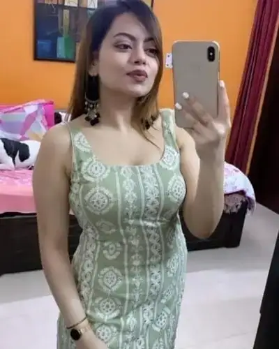 Call Girl in Kopar Khairane
